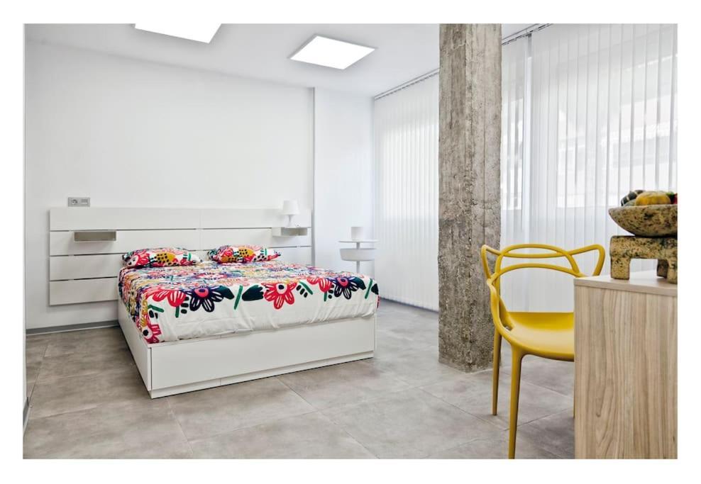 Centro-playa Del Faro Appartement *